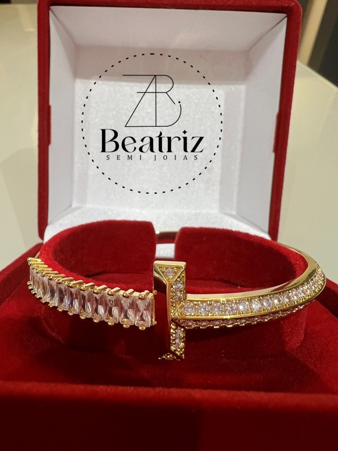 Bracelete Cravejado