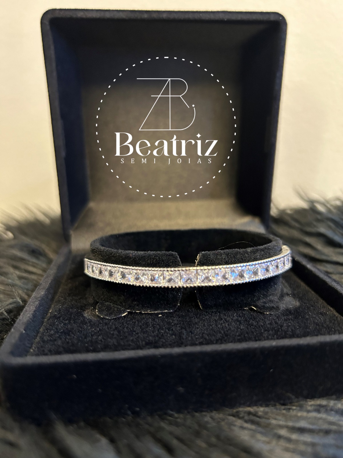 Bracelete Quadrados Cristais